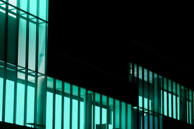 Zagreb: Muzej suvremene umjetnosti osvjetljen zeleno