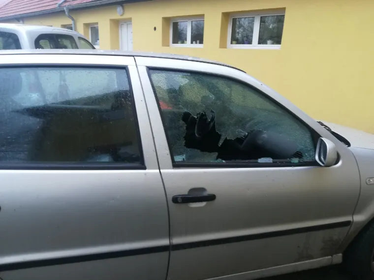 Eksplozija u Donjem Vidovcu: Jedna osoba poginula, vatrogasci gase požar