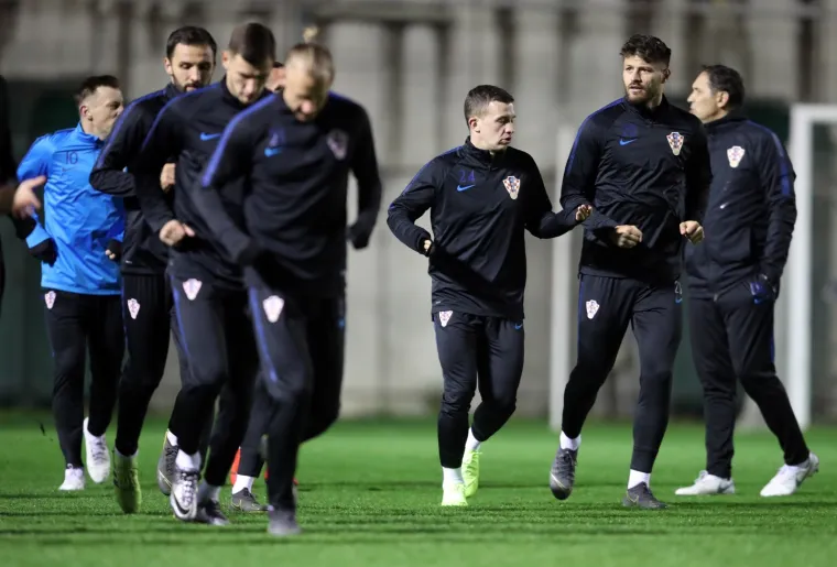 VATRENI PONOVO NA OKUPU: Dalićevi srebrni reprezentativci trenirali na Maksimiru uoči Azerbajdžana