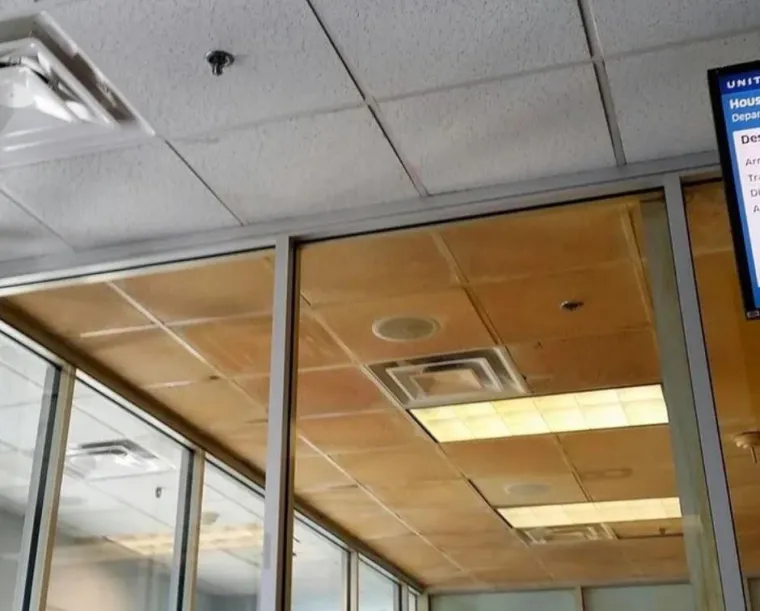 Ove fotografije izazivaju gađenje: Evo kako izgledaju stanovi nakon &scaron;to pu&scaron;ači isele iz njih