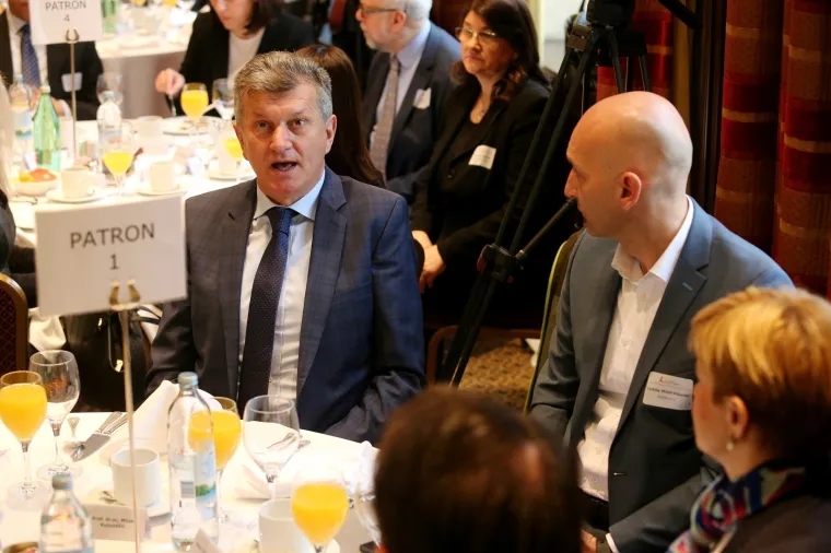 Kujundžić: 'Sve smo starija populacija i treba razmi&scaron;ljati o pomicanju dobne granice do kada se radi'