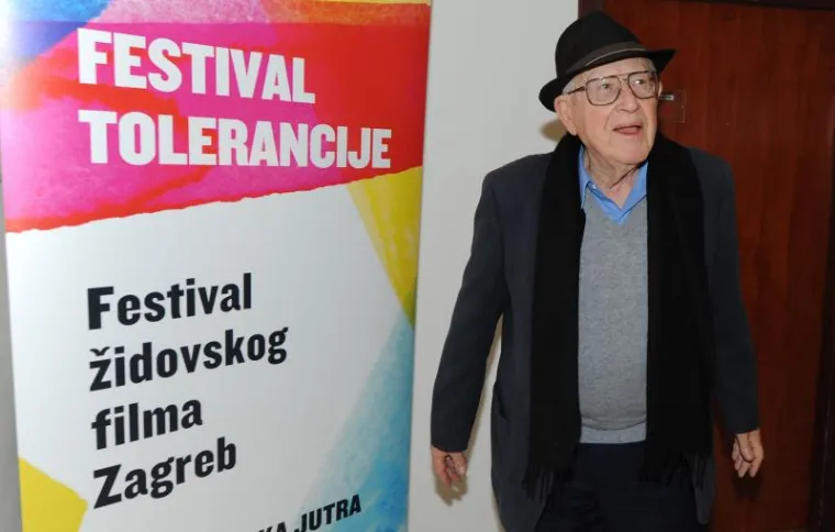 Branko Lustig počasni doktorat dobio je 2009. godine