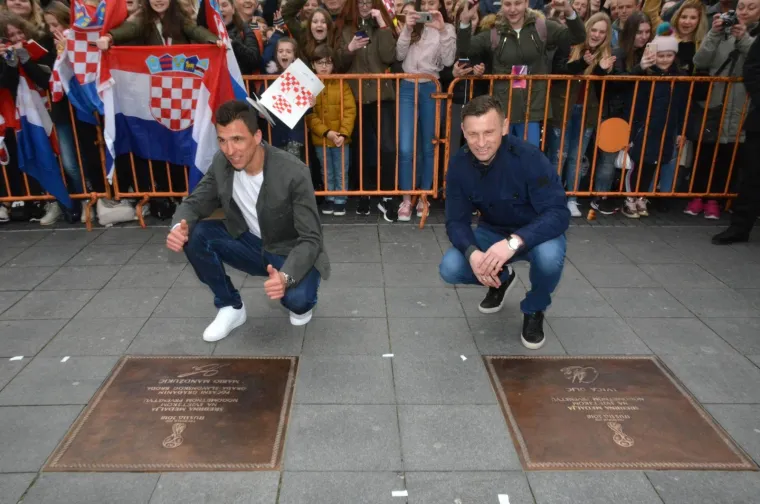 MARIO I IVICA IZAZVALI OPĆU HISTERIJU I ZAPALILI SVOJE SLAVONCE: Poput kakvih rock zvijezda