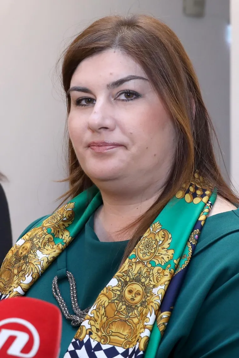 Žalac o luksuznom Mercedesu: 'On je rentan kroz ugovor o najmu. Roditelji su ga kupili prije dva mjeseca'