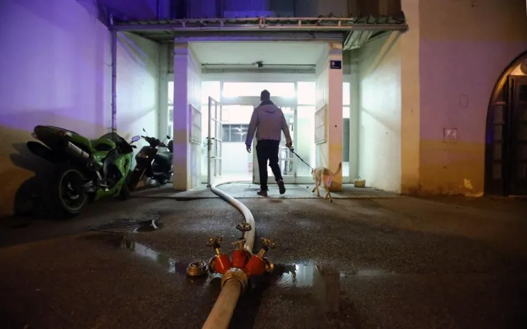 Planuo stan u neboderu na Srednjacima: Buktinju gasila čak 24 vatrogasca