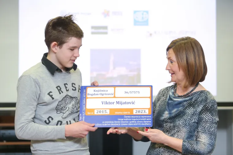 Ovo je Viktor i upravo je progla&scaron;en najčitateljem godine u izboru knjižnica grada Zagreba