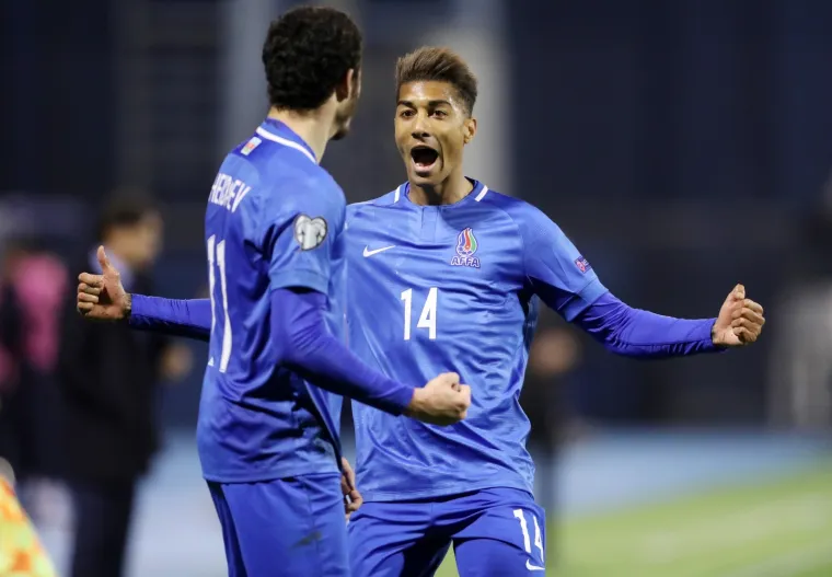 VRSALJKO NA &Scaron;TAKAMA PODRŽAVA VATRENE: Doživite djelić paklene atmosfere na Maksimiru