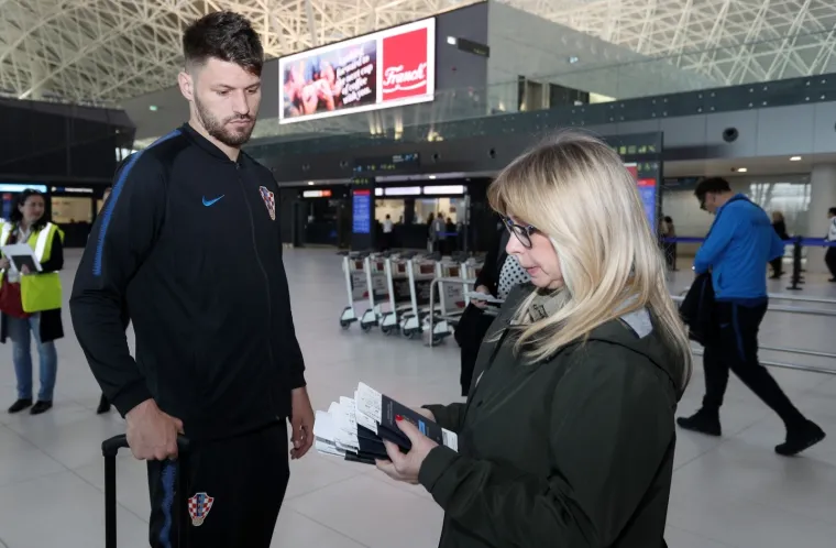 VATRENI OTPUTOVALI U BUDIMPE&Scaron;TU: Hrvatski reprezentativci idu po drugu pobjedu u skupini