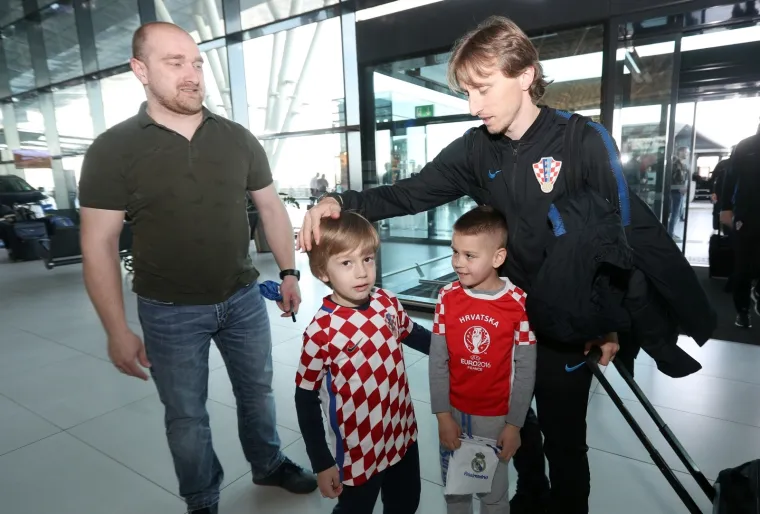 VATRENI OTPUTOVALI U BUDIMPE&Scaron;TU: Hrvatski reprezentativci idu po drugu pobjedu u skupini