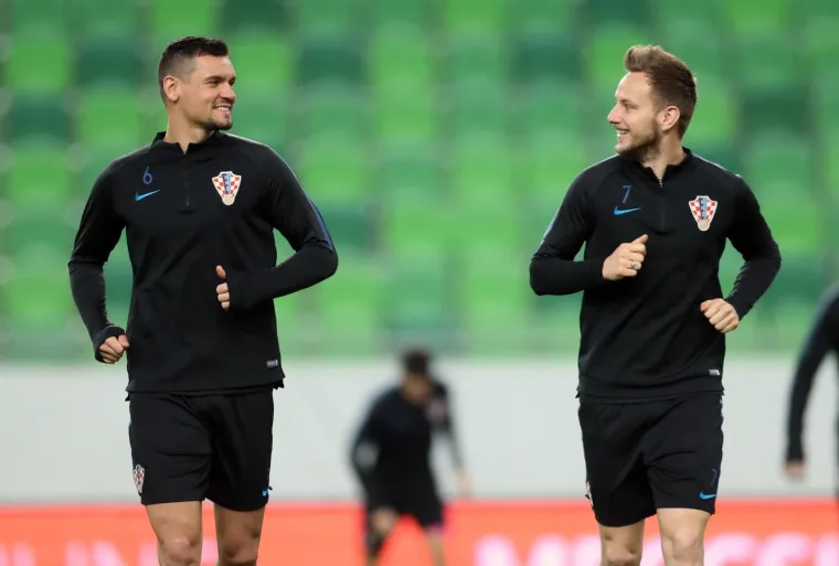 Odrađen trening u Budimpe&scaron;ti: Rebić, Lovren i Brozović se vraćaju u sastav, Jedvaj jo&scaron; pod upitnikom