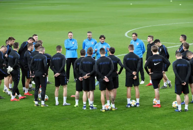 Odrađen trening u Budimpe&scaron;ti: Rebić, Lovren i Brozović se vraćaju u sastav, Jedvaj jo&scaron; pod upitnikom