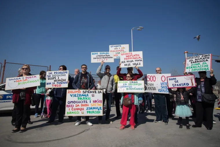 Stanovnici &Scaron;panskog ne mogu vi&scaron;e &scaron;utjeti: 'Otvorite oči i u&scaron;i, pogledajte gdje smo i čujte &scaron;to želimo'