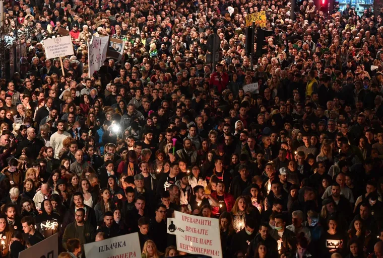 Tisuće na ulicama Beograda: Vučić im poručio 'Država će znati odgovoriti'