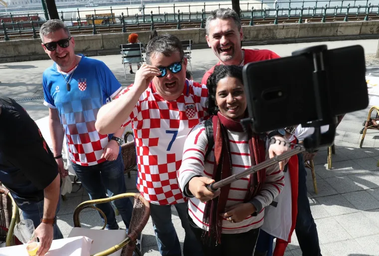 Hrvatski navijači u Budimpe&scaron;ti