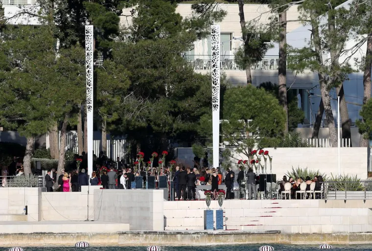 NAKON RASKOŠNOG VJENČANJA TEDESCHIJA I NIKE PERENČEVIĆ: Nina Badrić objavila fotografiju na Instagramu