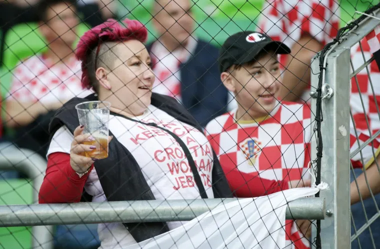 HRVATSKI NAVIJAČI DOMINIRAJU GROUPAMA ARENOM: Doživite dio atmosfere u Budimpešti