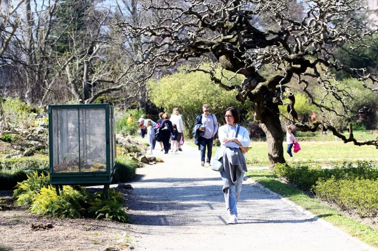 Kakva ljepota u srcu Zagreba: Bajkoviti park oživio pod toplim zrakama sunca