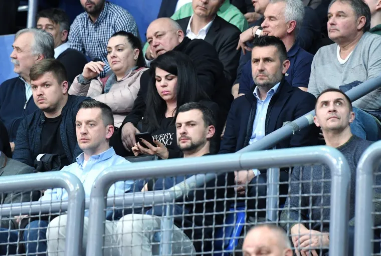 Bjelica, dinamovci i poznati Hrvati uživo gledali Cedevitinu pobjedu