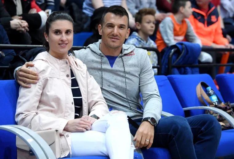 Bjelica, dinamovci i poznati Hrvati uživo gledali Cedevitinu pobjedu