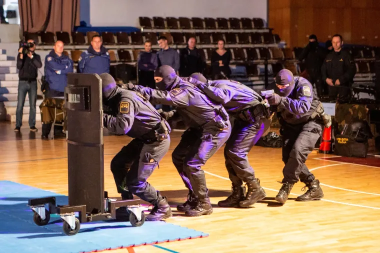 Razmi&scaron;ljate o policijskom zvanju? Evo kako izgleda regrutiranje u njihove redove!