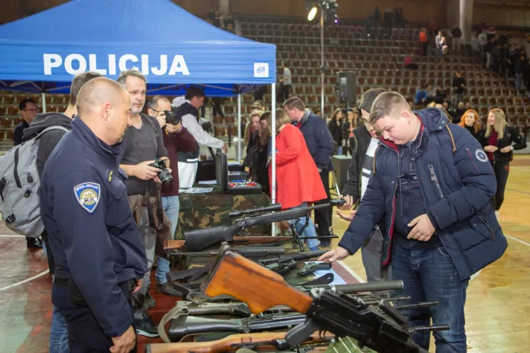 Razmi&scaron;ljate o policijskom zvanju? Evo kako izgleda regrutiranje u njihove redove!