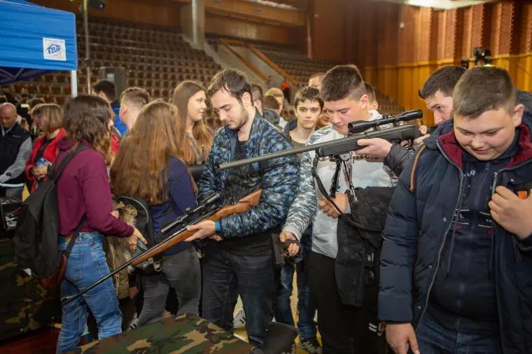 Razmi&scaron;ljate o policijskom zvanju? Evo kako izgleda regrutiranje u njihove redove!
