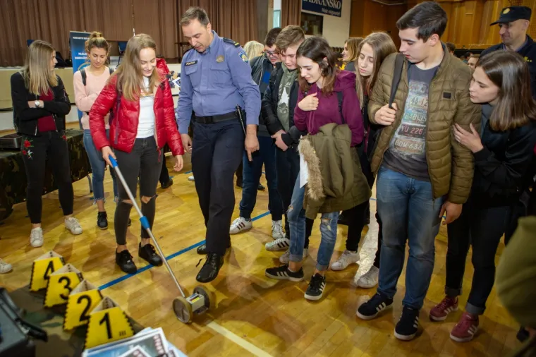 Razmi&scaron;ljate o policijskom zvanju? Evo kako izgleda regrutiranje u njihove redove!