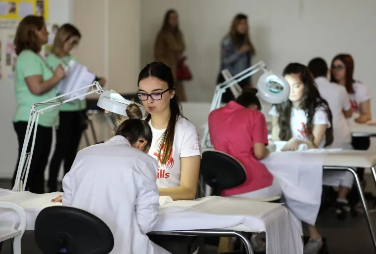 Hrvatski mladi genijalci: Oni rade najljep&scaron;e frizure, peku najbolji kruh i najbrže lijepe pločice!