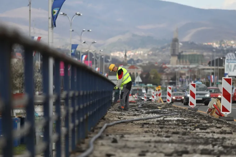 Pogledajte kako napreduju radovi na sanaciji Mosta slobode