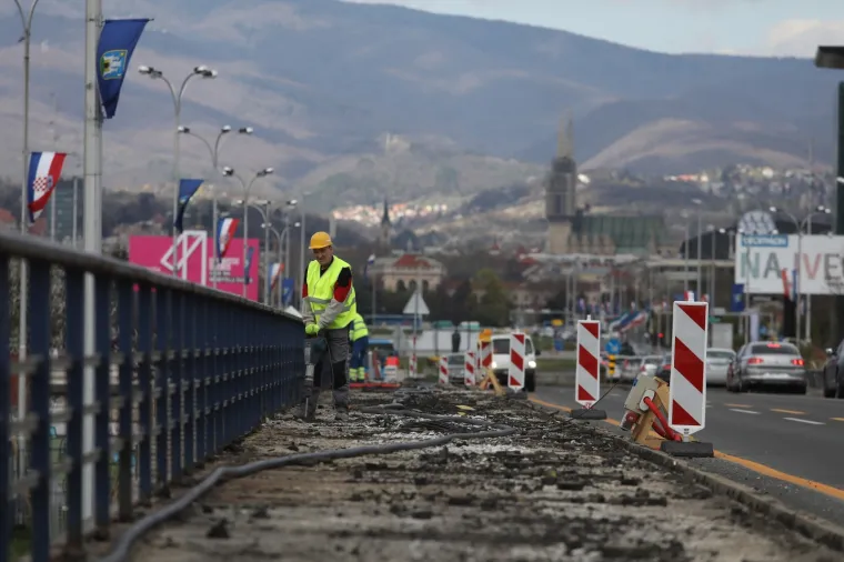 Pogledajte kako napreduju radovi na sanaciji Mosta slobode