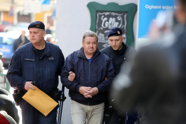 27.03.2019., Rijeka - Policija dovodi uhicene u akciji Uljanik na ispitivanje u prostorije Zupanijsokg drzavnog odvjetnistva. Silvano Kranjc. Photo: Goran Kovacic/PIXSELL