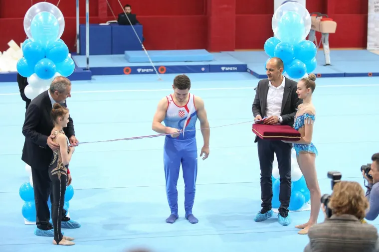 Gimnastička dvorana u Lučkom