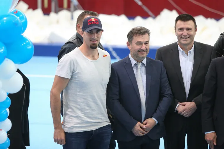 Gimnastička dvorana u Lučkom