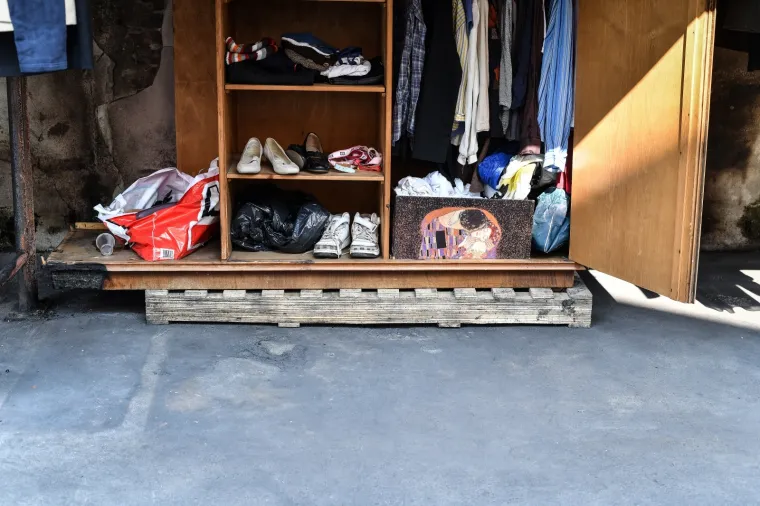 Kad se male ruke slože: Građani se udružili i u jednom danu obnovili Otvoreni ormar