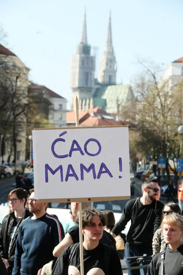 U ZAGREBU ODRŽAN PRVI BALKANSKI TRANS INTER MAR&Scaron;: 'HZZO, daj pič**!'