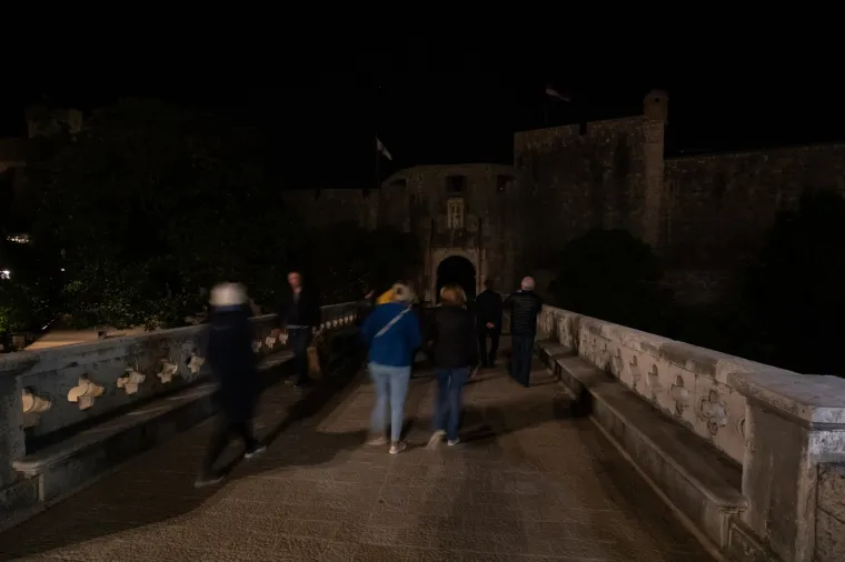 Dubrovnik se prikljucio svjetskoj akciji  Sat za planet Zemlju , te ugasio svjetla na jedan sat. Photo: Grgo Jelavic/PIXSELL