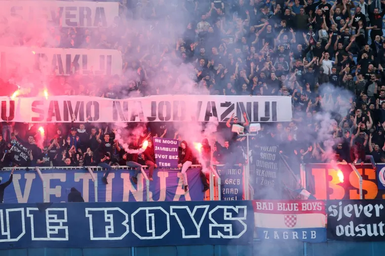 Vikend na tribinama. BBB se prisjetili pokojnih Ćustića i Despića, Torcida skupljala priloge za Milu, nisu izostale velike bakljade