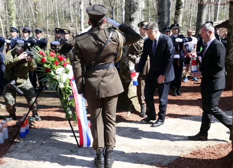 Obilježavanje 28. obljetnice akcije Plitvice i pogibije 1. hrvatskog redarstvenika Josipa Jovića.