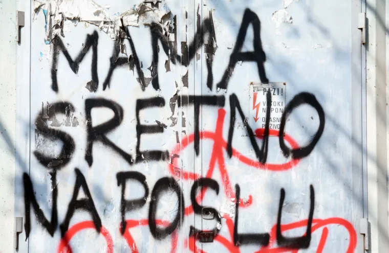 Majka je sigurno presretna! Pogledajte što joj je dijete poručilo grafitom