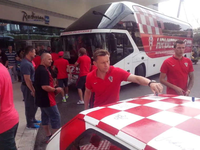 Veliko srce! Vatreni navijač za liječenje Mile Rončević ponudio najvrednije &scaron;to ima