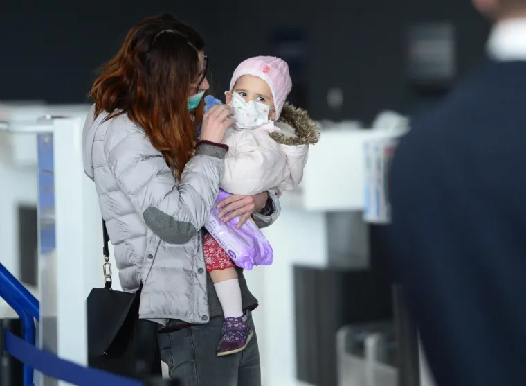 Dočekali je velikim pljeskom: Mila krenula na eksperimentalno liječenje