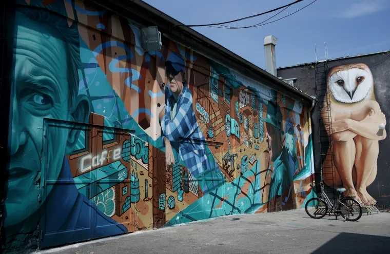 Mural Sunday Havoc umjetničkog trojca krasi zid u dvorištu zagrebačkog Studentskog centra