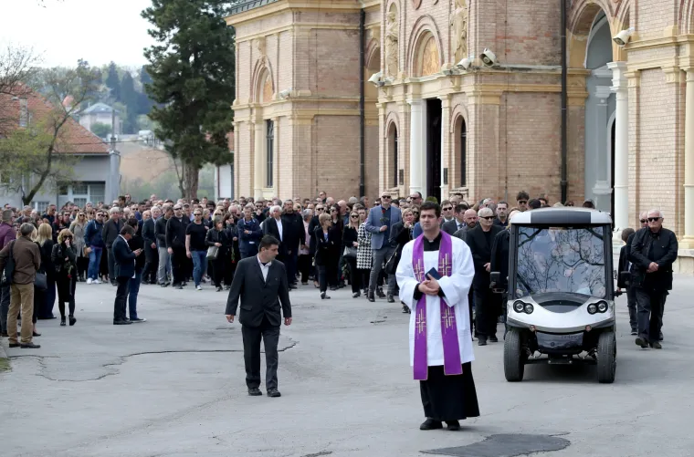 Od Alena Balena na Mirogoju se oprostili obitelj i brojni prijatelji