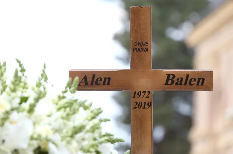 Od Alena Balena na Mirogoju se oprostili obitelj i brojni prijatelji