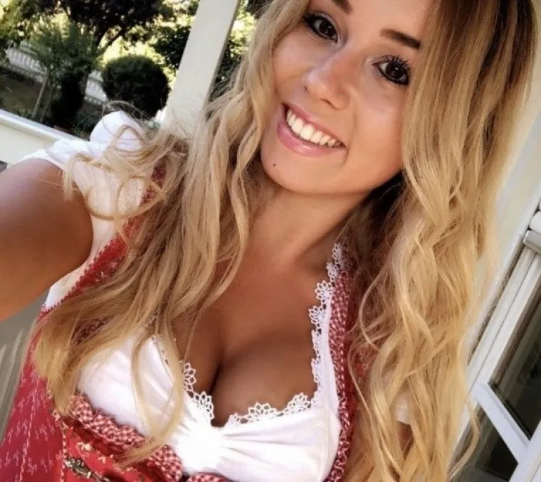 Plavu&scaron;e pokazale sve zbog čega ih se smatra seks ikonama i, ne, nije boja kose...