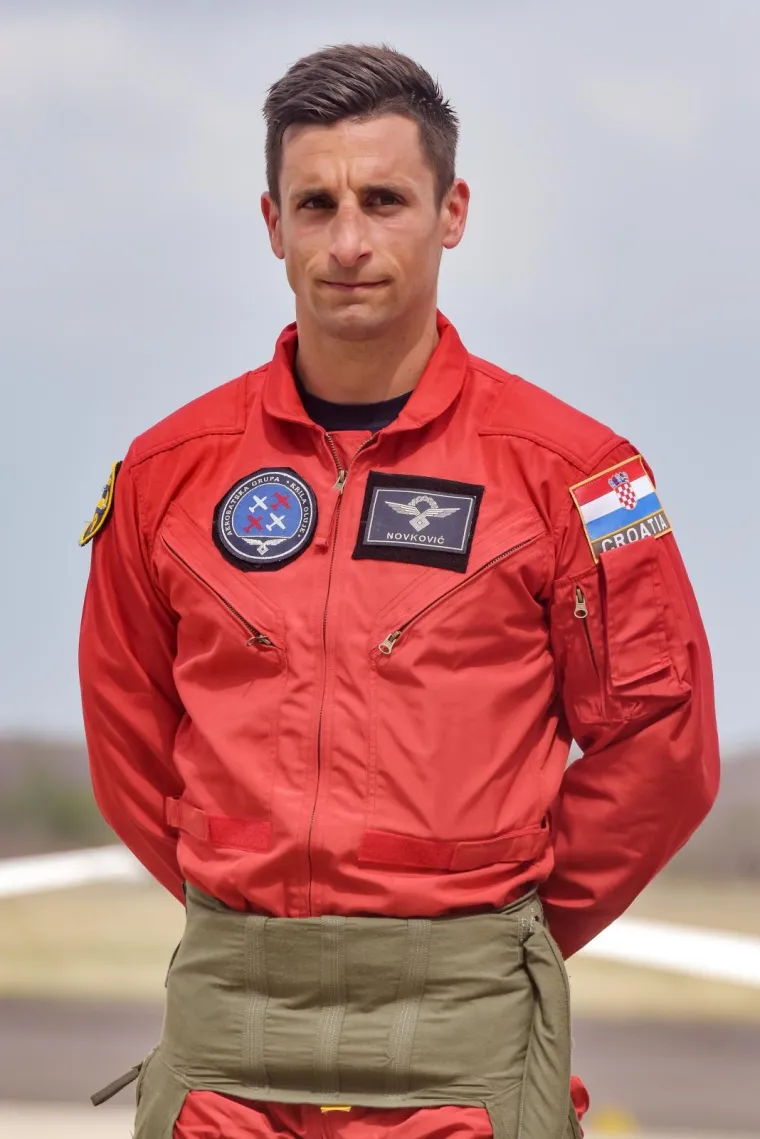 Ostavljaju bez daha: Krila oluje i talijanski 'Frecce Tricolori' letjeli iznad Zadra