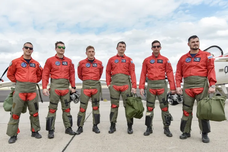 Ostavljaju bez daha: Krila oluje i talijanski 'Frecce Tricolori' letjeli iznad Zadra