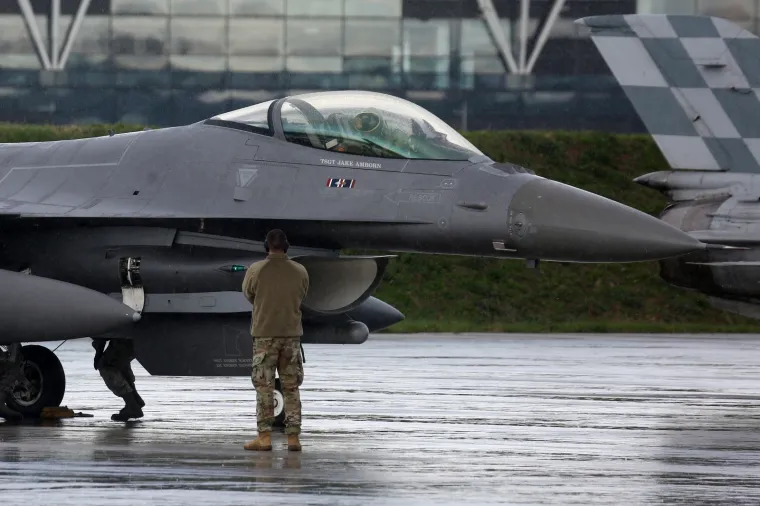 DVA F-16 IPAK SLETJELI NA PLESO: Nažalost, samo u su u posjeti