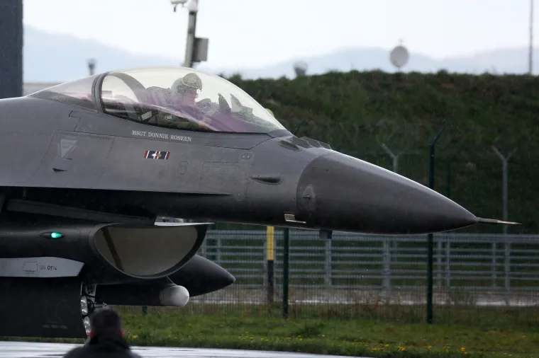 DVA F-16 IPAK SLETJELI NA PLESO: Nažalost, samo u su u posjeti
