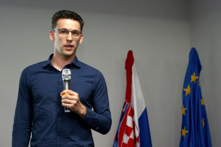 Mostov izborni program pod sloganom "Zemlja borbe vrijedna"